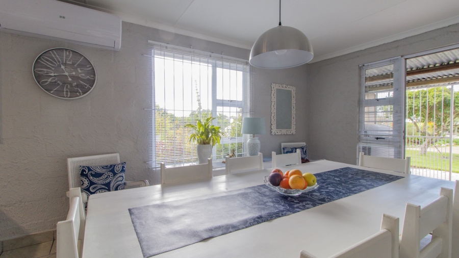 3 Bedroom Property for Sale in Hartebeesfontein Western Cape